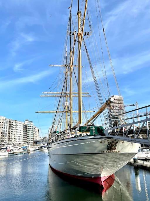 Ostend Chic, Luxe Loftstijl In Oostende Esterno foto