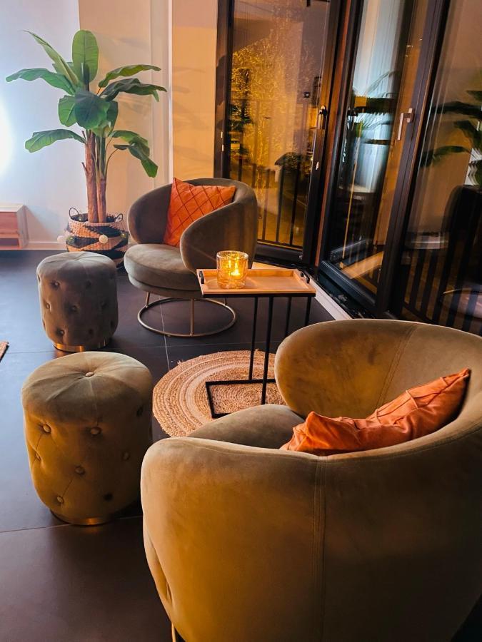 Ostend Chic, Luxe Loftstijl In Oostende Esterno foto